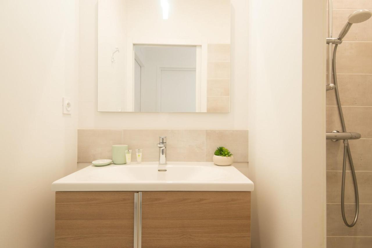 "Le Soleil Levant" Avec Balcon Et Parking Prive, 2 Adultes Et 1 Enfant Sarlat-la-Caneda Ngoại thất bức ảnh